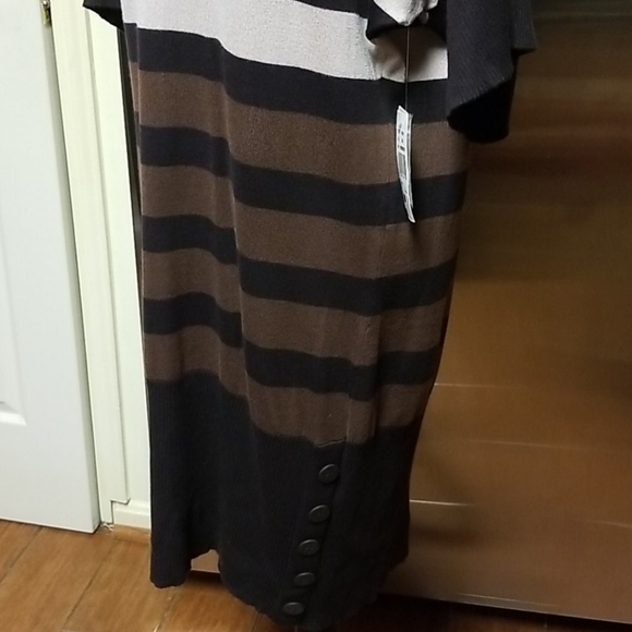Allison Brittney Sweater Dress - Picture 3 of 9
